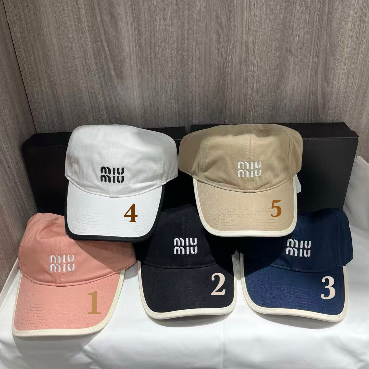 PRE ORDER MIUMIU
